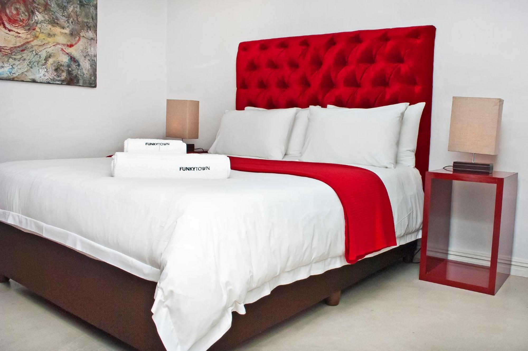 Funky Town Hotell Jeffreys Bay Rum bild