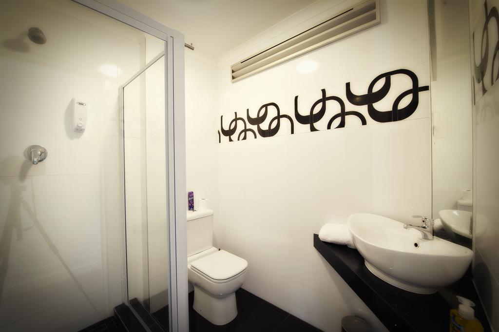 Funky Town Hotell Jeffreys Bay Exteriör bild